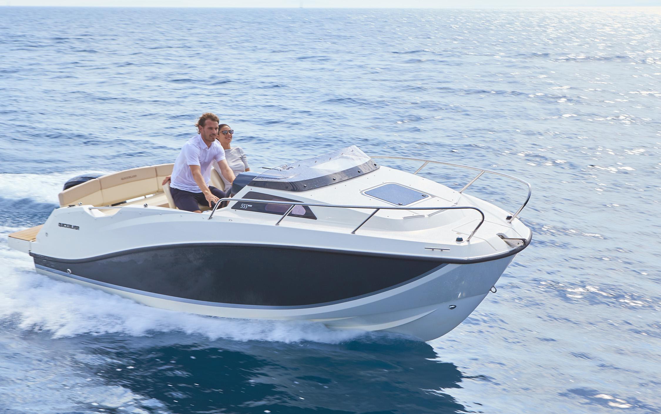 Quicksilver 555 Cabin