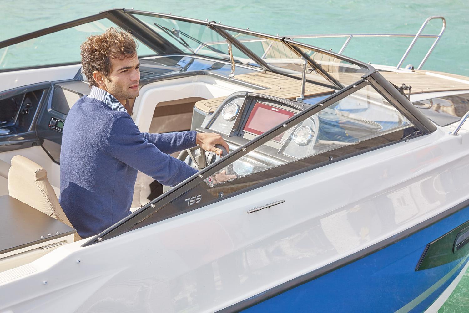 Quicksilver 755 Cruiser